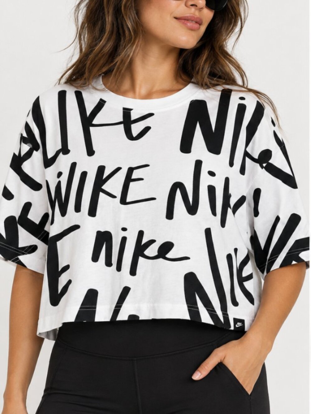 Nike The Nike Tee Women’s XL Black White All Over Logo Oversized Crop T-Shirt
